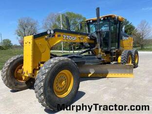 2020 John Deere 770G