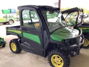 2021 John Deere GATOR XUV 835M