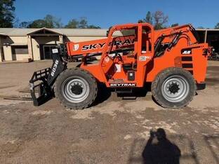 2022 JLG 6036