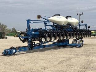 2012 Kinze 3660ASD