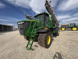 2022 John Deere 800R