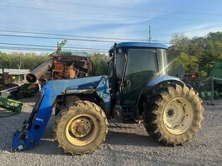 New Holland TD95D