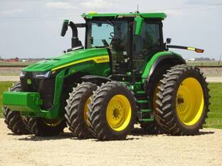 2024 John Deere 8R 370