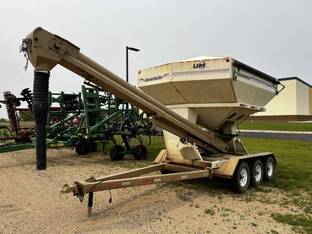 2008 Unverferth 3750