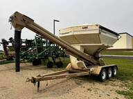 2008 Unverferth 3750