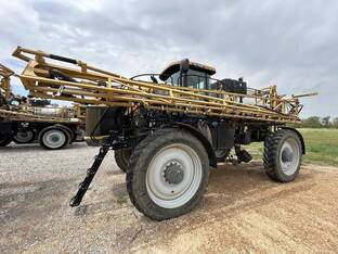 2016 ROGATOR RG1100B
