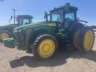 2023 John Deere 8R 230