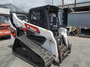 2022 Bobcat T76