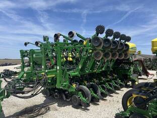 2019 John Deere 1795