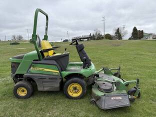 2015 John Deere 1570
