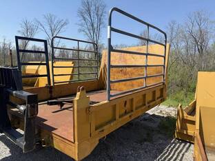 2014 Morooka MST 1500VD DUMB BED