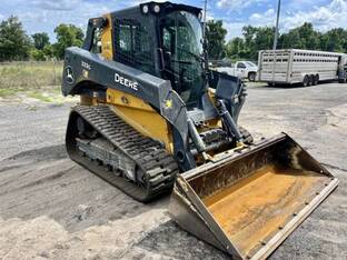2023 John Deere 333G