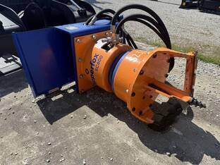 2022 DIPPERFOX SC600