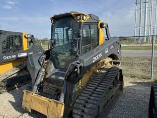 2024 John Deere 335 P