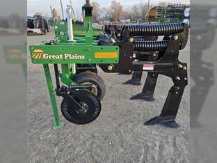 2025 Great Plains VT1500