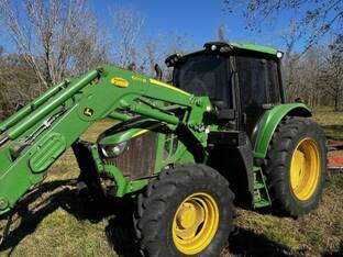 2020 John Deere 6120M