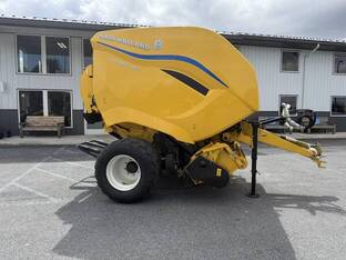 2025 New Holland PRO-BELT 450 CROPCUTTER