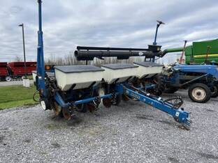 Kinze 3000