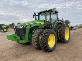 2024 John Deere 8R 340