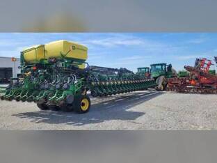 2022 John Deere DB90