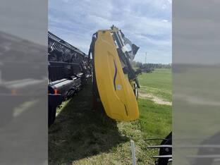 2024 MacDon Industries FD230