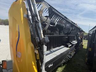 2024 MacDon Industries FD230