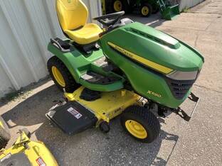2021 John Deere X590