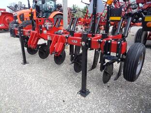 2024 Unverferth ZONEBUILDER 132