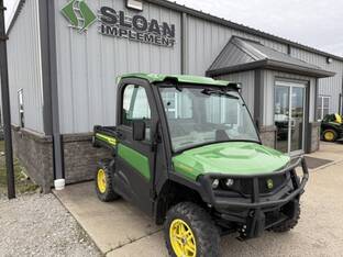 2022 John Deere XUV835R