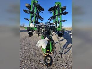 2024 Unverferth 2500 RENEGADE