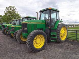 John Deere 7700