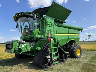 2021 John Deere S770