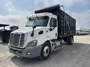 2015 Freightliner CASCADIA 113