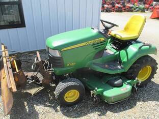 2012 John Deere X740