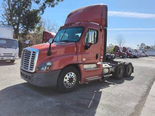 2020 Freightliner CASCADIA 125