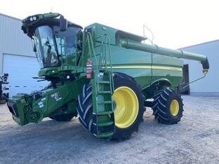 2024 John Deere S780