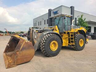 2019 John Deere 844K III