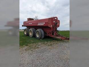 Jamesway MAXX TRAC 6200