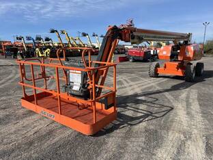 2016 JLG 860SJ
