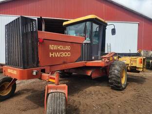 1999 New Holland HW300