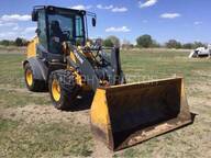 2022 John Deere 324L