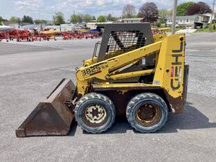 Gehl 3825SX