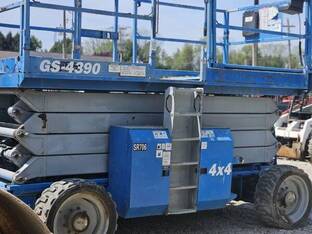 2006 Genie GS4390RT