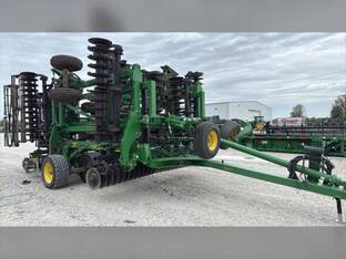 2021 John Deere 2660VT