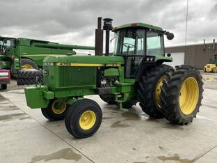 1991 John Deere 4755