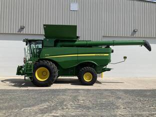 2024 John Deere S770