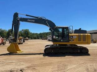 2023 John Deere 210 P-TIER