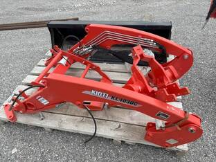 2023 Kioti KL4030C