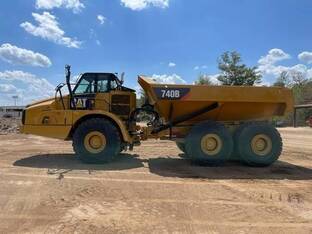 2015 Caterpillar 740B
