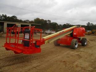 2011 JLG 600S
